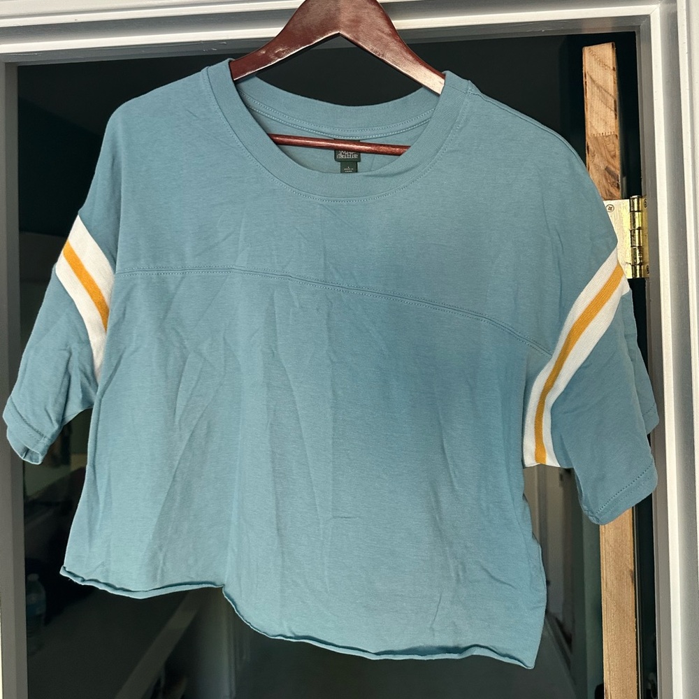 Crop t shirt